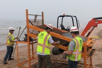 Corps of Engineers begin 2021 Duluth-Superior Harbor maintenance dredging, Minnesota Point beach nourishment