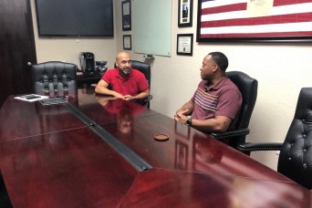 Program connects Fort Hood Soldiers with civilian mentors