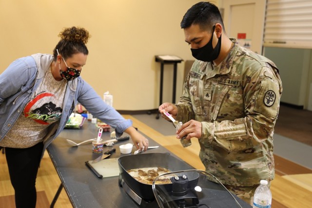 Camp Zama Soldiers develop kitchen skills at free BOSS cooking class
