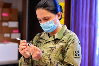 Army announces implementation of mandatory vaccines for Soldiers